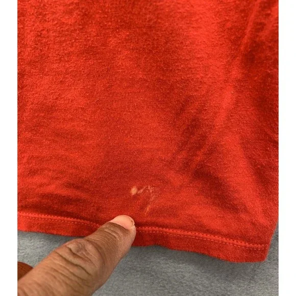 The Nike Tee Graphic T-Shirt Men's Size Medium Red Logo JUST DO IT Crew Neck - Picture 8 of 10